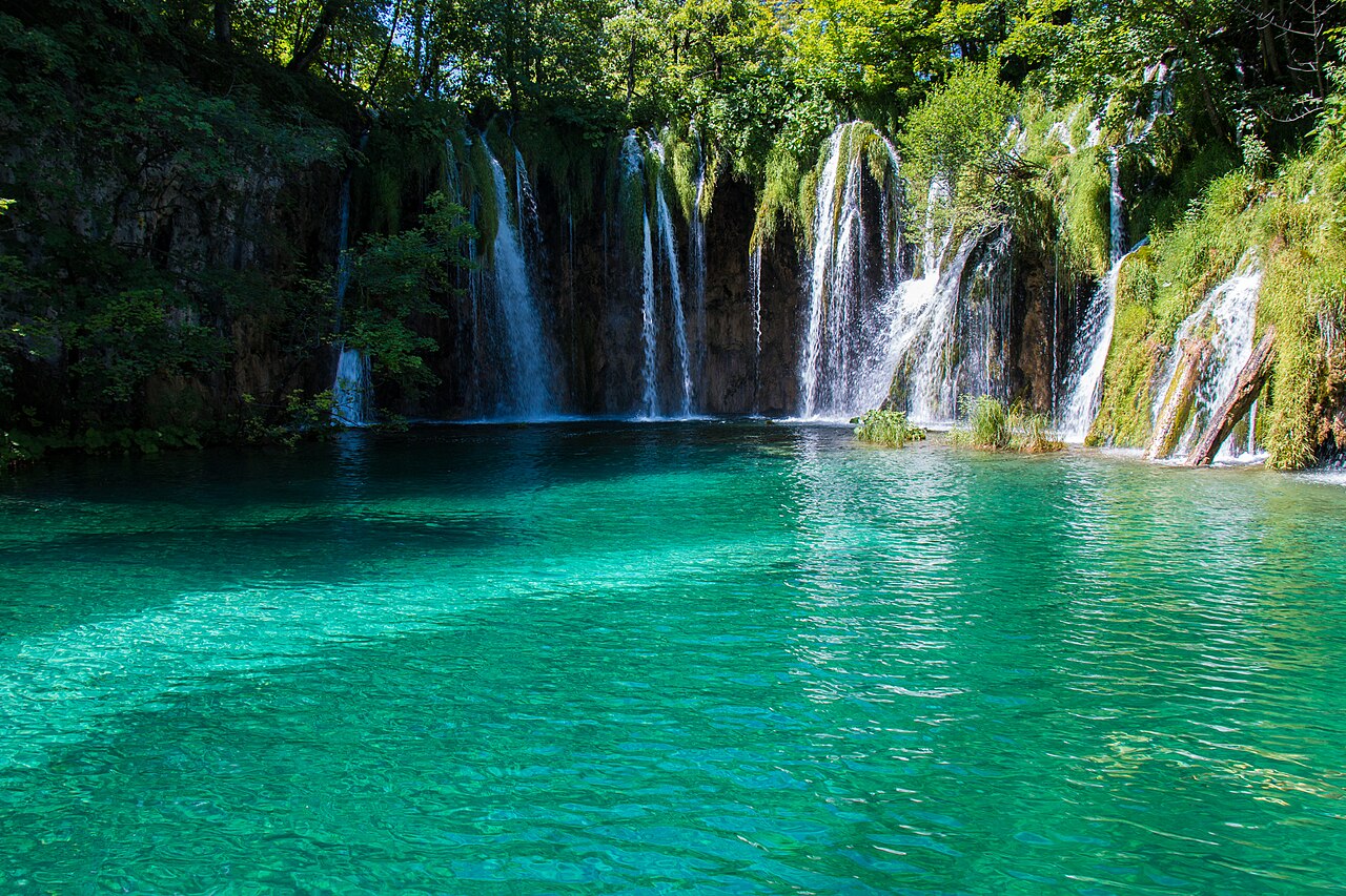 Plitvicer Seen mit Wasserfällen